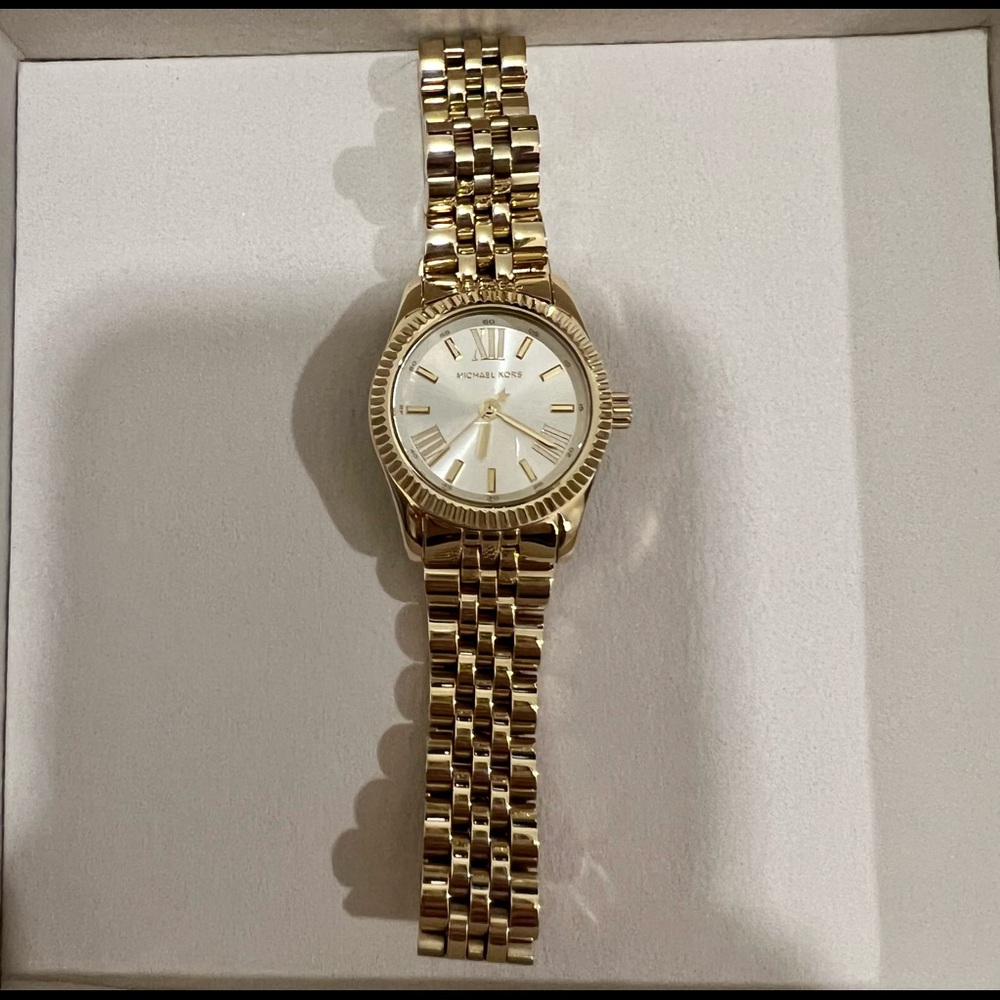 Michael Kors Petite Women’s Lexington Watch - Gold & White